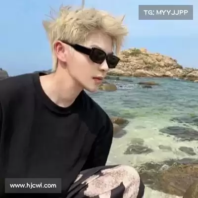 焦轲益